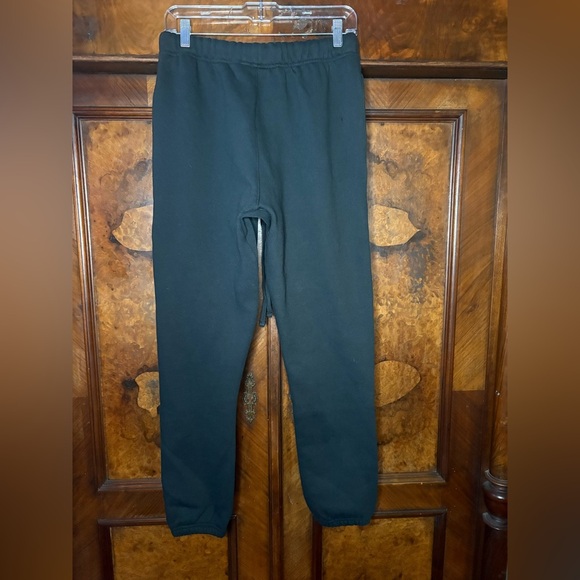 NWT Essentials Fear of God- Black Sweats. Size XS - Picture 2 of 9
